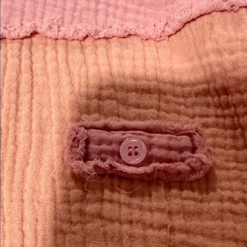 Pink Button-Up Shirt Hem & Thread - Picture 6 of 7